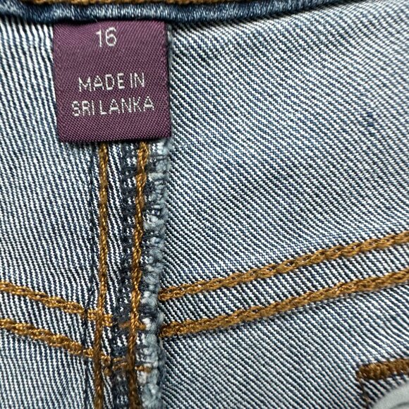 Gloria Vanderbilt 'Amanada' Jeans - Picture 6 of 10